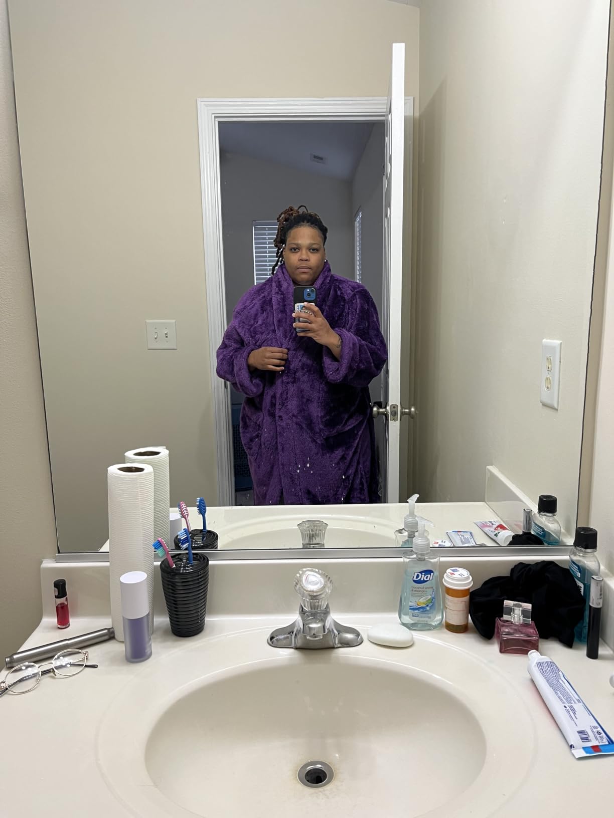 PAVILIA Premium Womens Plush Soft Robe, Fluffy Warm Fleece Sherpa Bathrobe customer photo 1