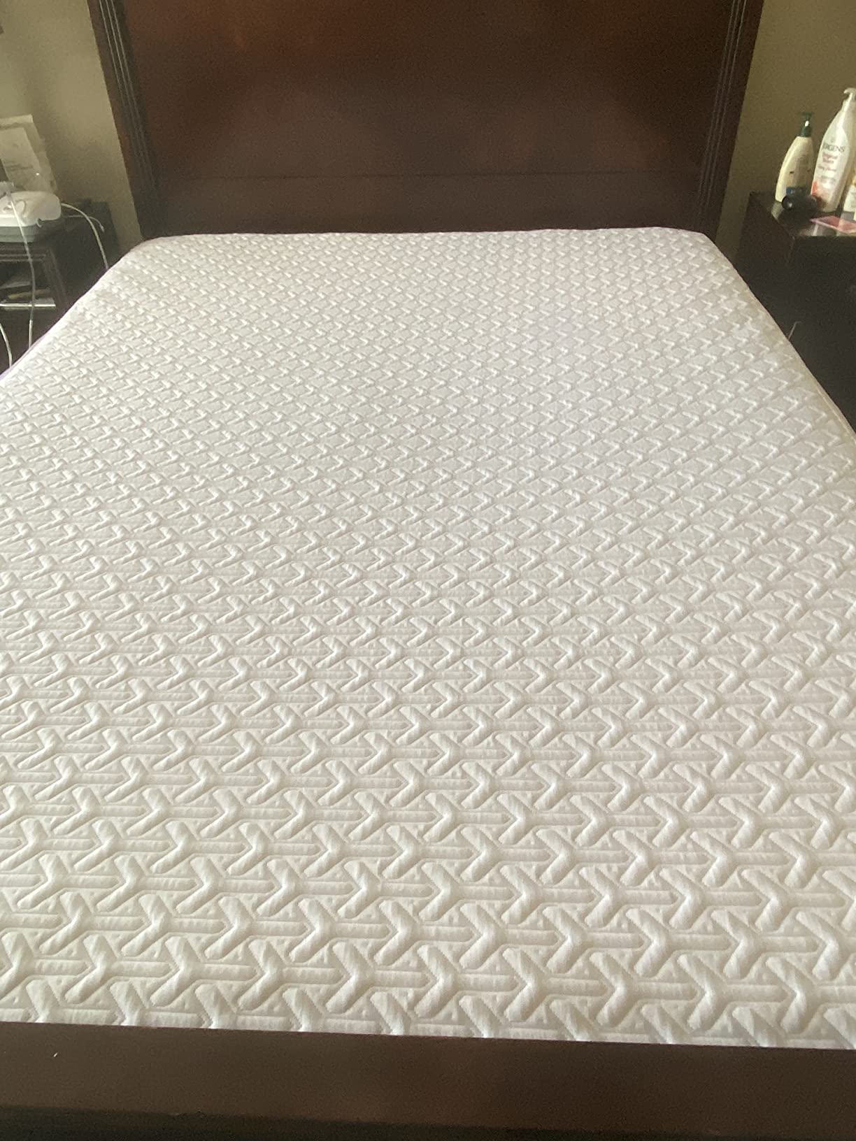 Premium Queen Size Mattress Protector Waterproof Cooling (White,60