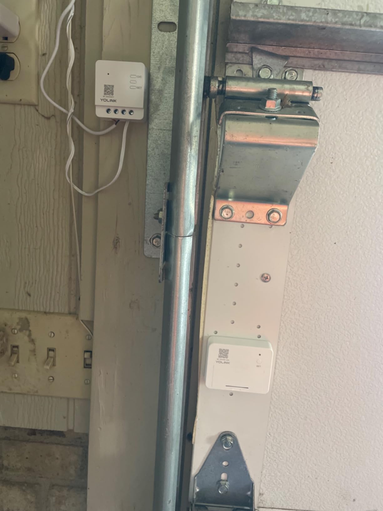 YoLink Garage Door Kit: Controller + Sensor customer photo 1