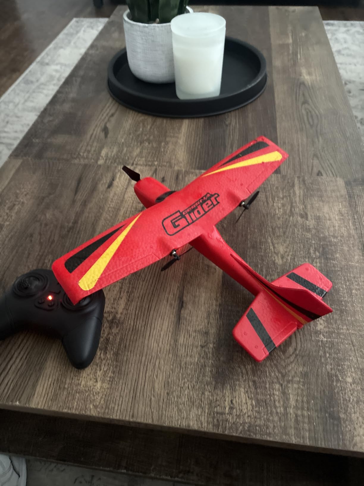 2 CH RC Airplane, RC Plane Ready to Fly, 2.4GHz Remote Control Airplane, Easy to Fly RC Glider for Kids & Beginners (Red) customer photo 1