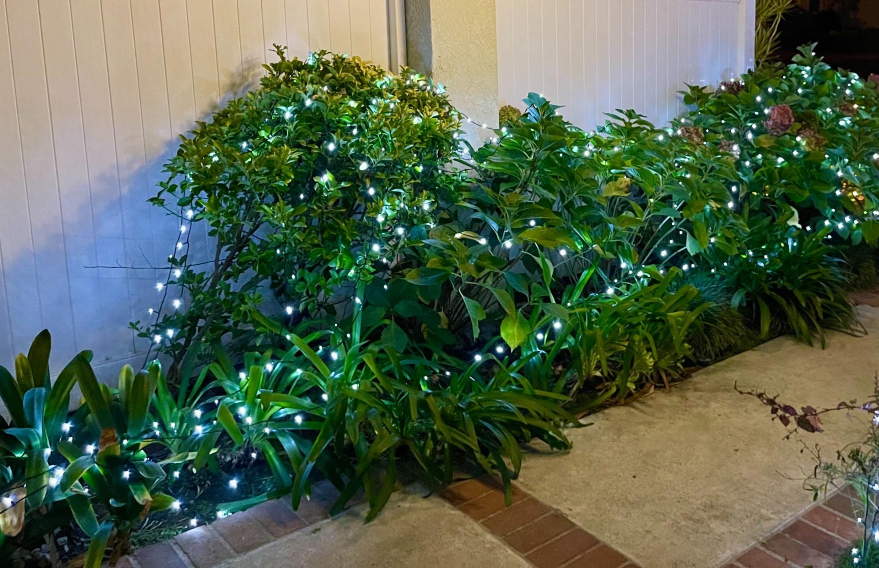 FUNPENY 164FT 500 LED Christmas Indoor Outdoor Decorative String Lights, 8 Modes Waterproof Green Wire LED Fairy Light for Christmas Party Wedding Garden Home Decoration (Warm White) customer photo 1