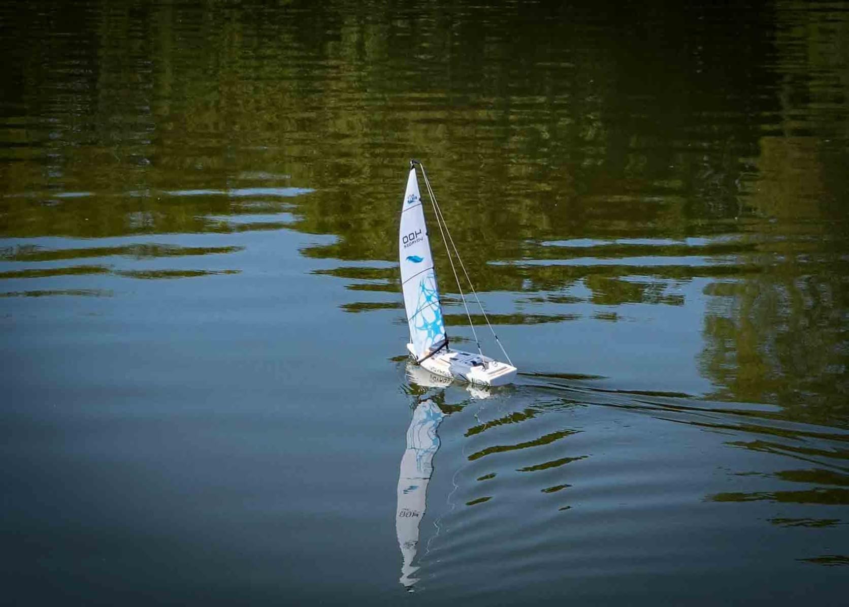 PLAYSTEM Voyager 400 RC Controlled Wind Powered Sailboat in Blue -26