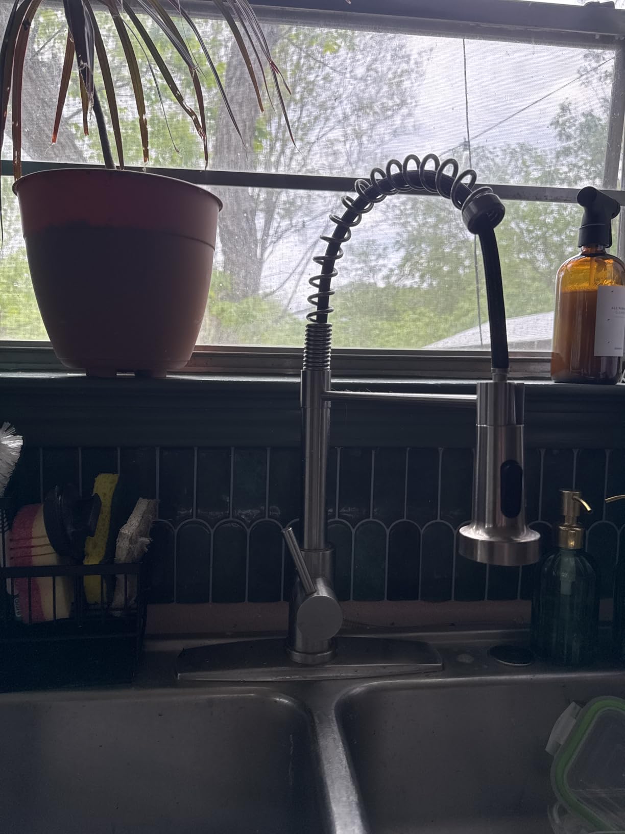 FORIOUS Kitchen Faucet Pull Down Sprayer, Classic High Arc, Brushed Nickel customer photo 2