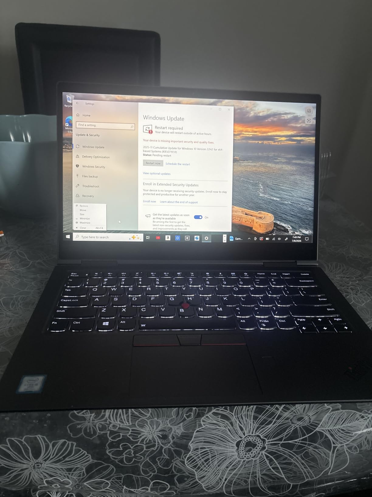 Lenovo ThinkPad X1 Yoga 4th Gen 20QF0007US 14