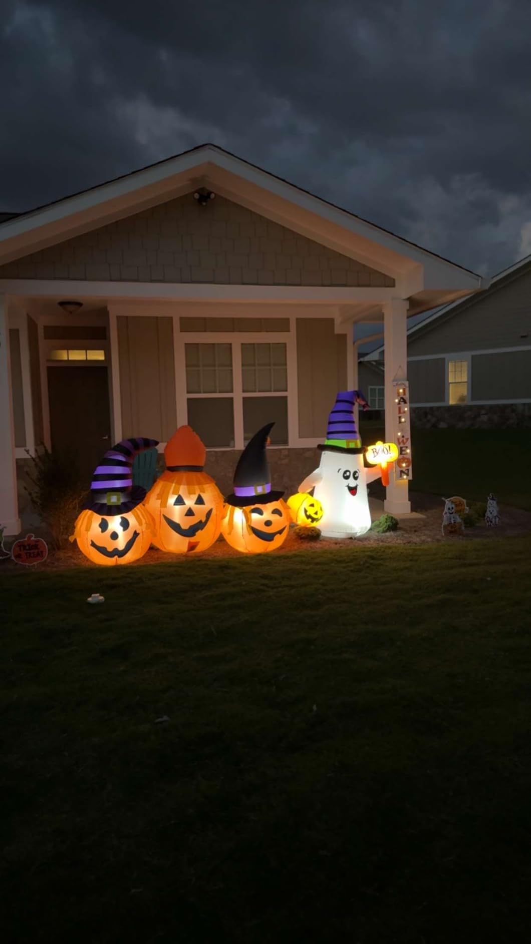 GOOSH 5 FT Halloween Inflatables Ghost Outdoor Decorations Blow Up Yard Cute Wizard Ghost with Pumpkin with Built-in LEDs for Garden Lawn Indoor Party Holiday Decor customer photo 1