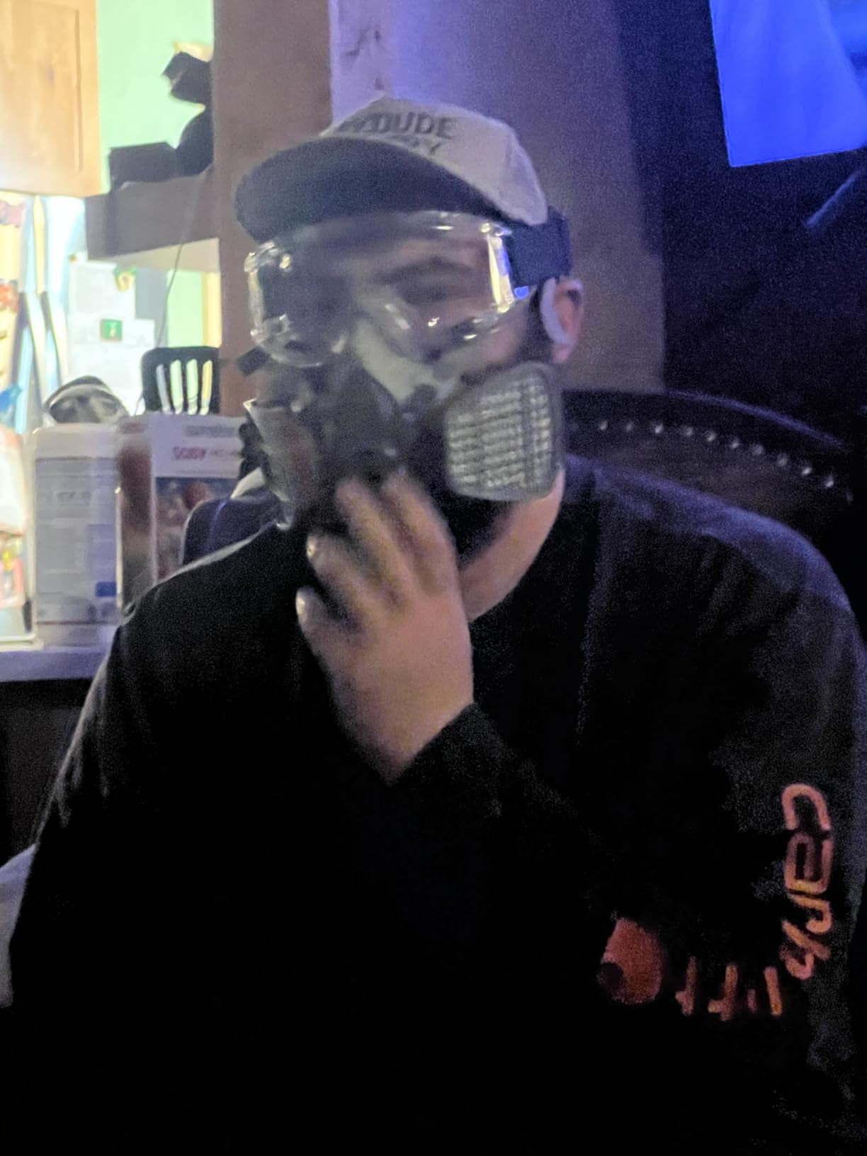 AirGearPro G-500 Reusable Respirator Mask with A1P2 Vapor & Dust Filters customer photo 1
