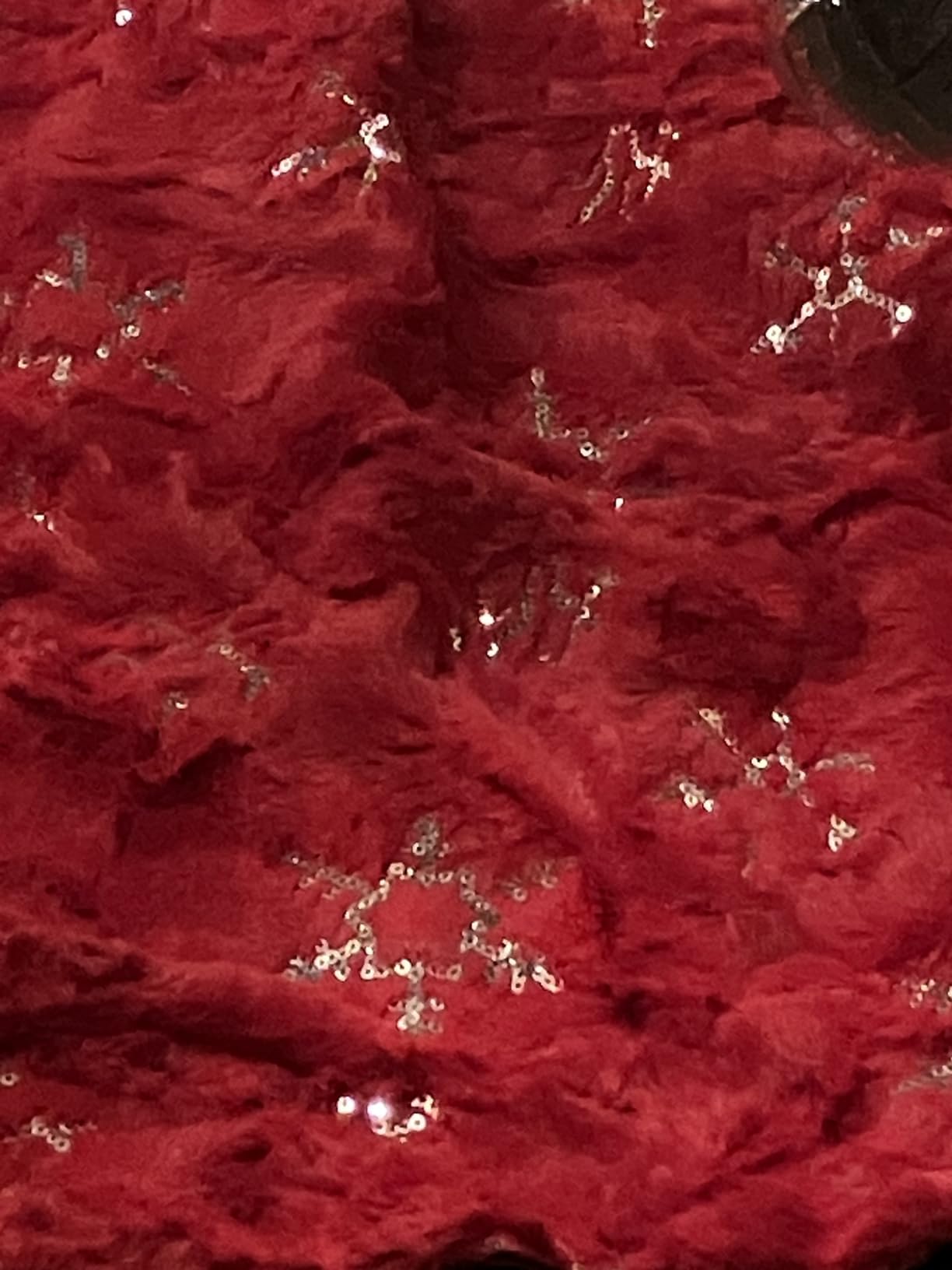 Christmas Tree Skirt, 48 Inches Large Red Faux Fur Tree Skirt customer photo 2
