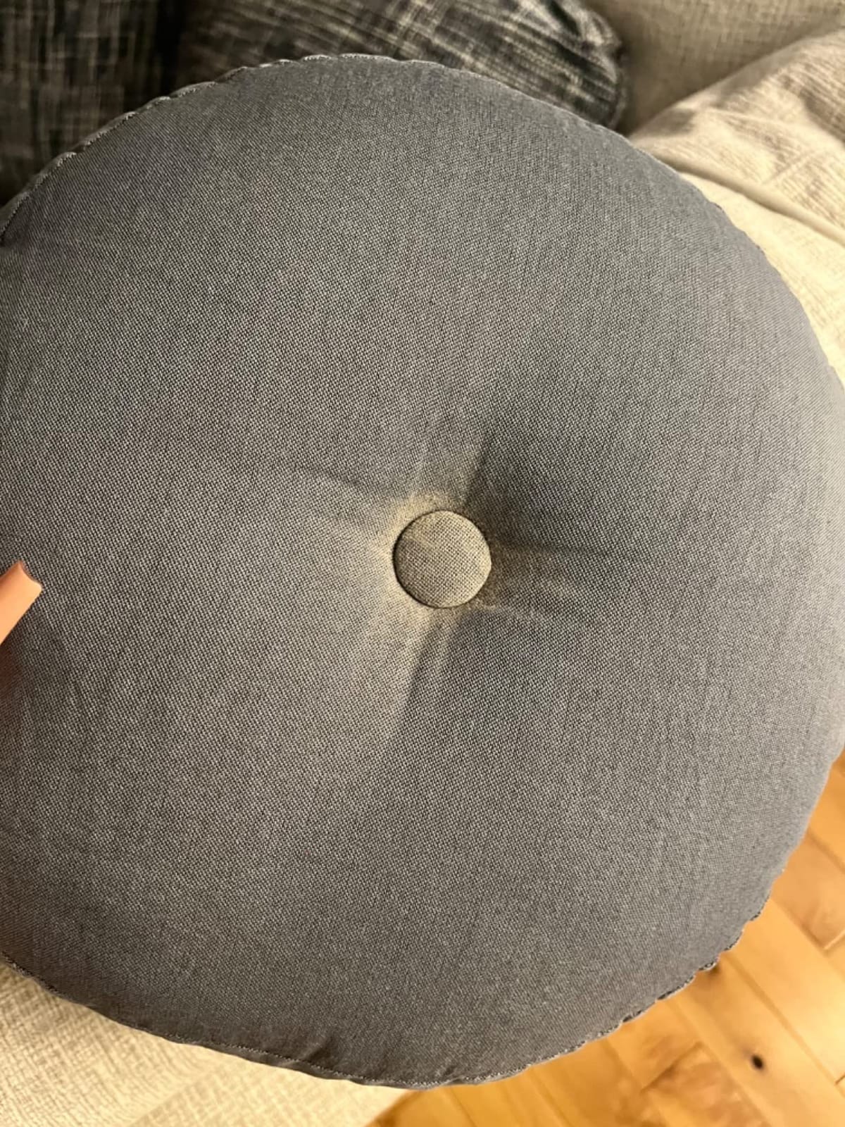 Leewadee Meditation Cushion Set – 1 Small Zafu Yoga Pillow and 1 Small Roll-Up Zabuton Mat Filled with Kapok customer photo 1