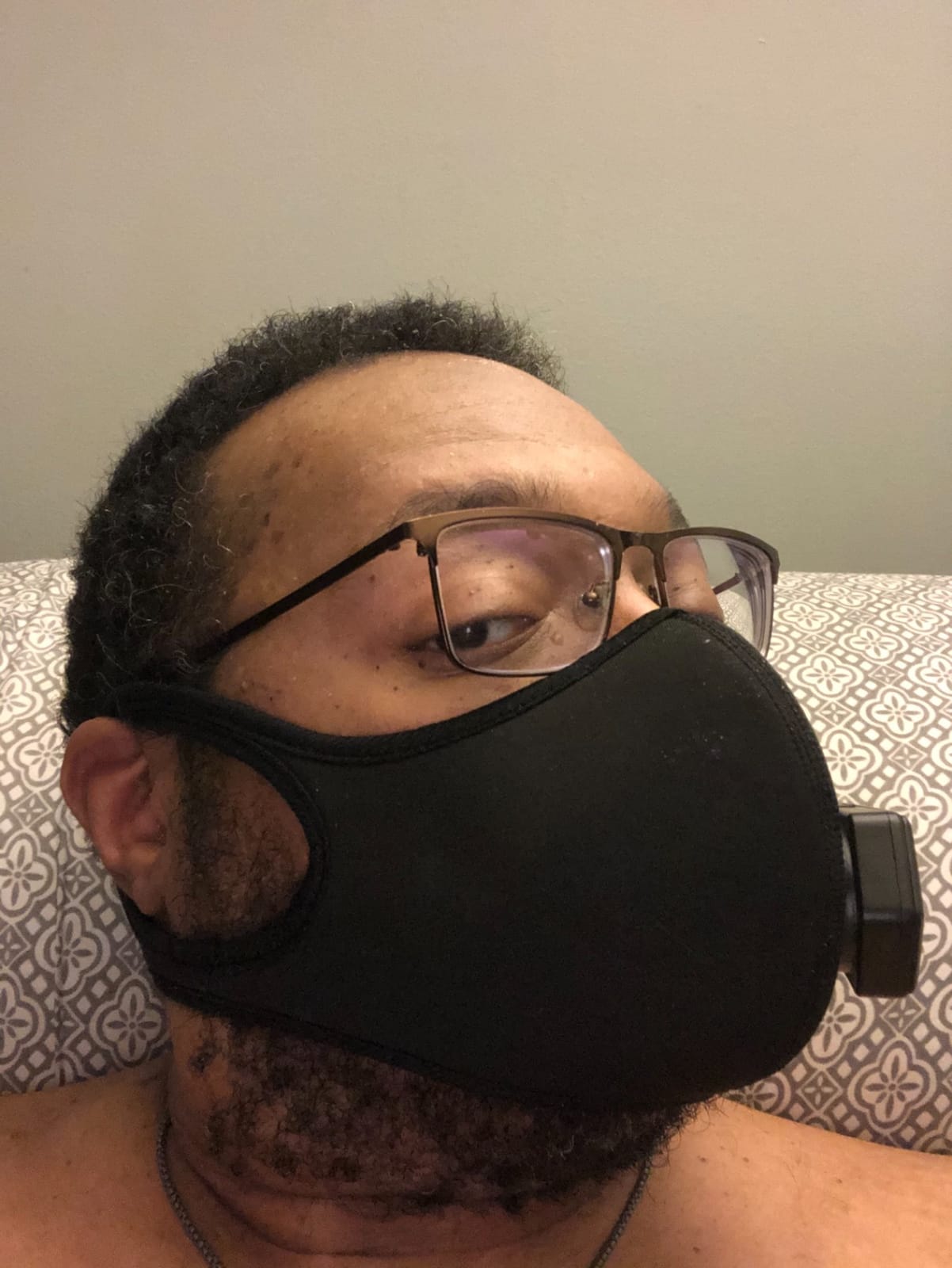 Personal Wearable Air Purifiers，Travel-Size Air Purifiers,Head-mounted Portable Mini Air Purifier,Used for Tourism, Running, Cycling, Mountaineering, Outdoor Sports (Full set,Black) customer photo 2
