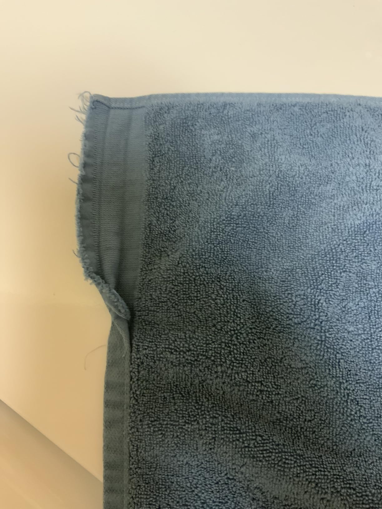 100% Organic Cotton Bath Towel Set | Bathroom Luxury Towel Set of 6 | GOTS Certified | Hotel Premium Towels | 700 GSM | 2 Bath Towel 30 x 56 | 2 Hand Towel 16 x 30 | 2 Wash Cloth 13 x 13 | Dark Blue customer photo 1