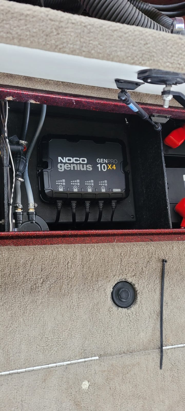 NOCO Genius GENPRO10X4: 4-Bank, 40A Onboard Battery Charger - 10A Per Bank, 12V Waterproof Marine Charger with Overcharge Protection & Temperature Compensation – for Lead-Acid & Lithium Batteries | Charges 4 Batteries at Once, IP68 Waterproof, Overcharge Protection, Temperature Compensation, For Lead-Acid & Lithium customer photo 1