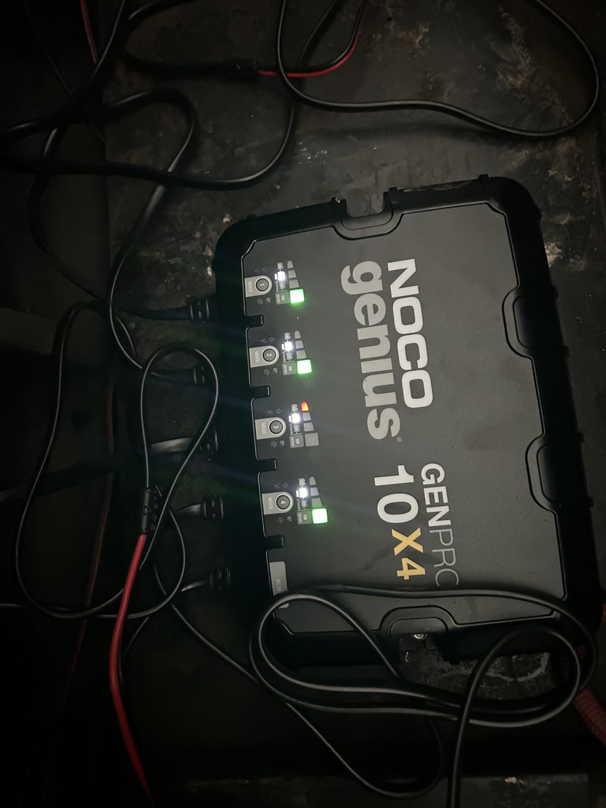 NOCO Genius GENPRO10X4: 4-Bank, 40A Onboard Battery Charger - 10A Per Bank, 12V Waterproof Marine Charger with Overcharge Protection & Temperature Compensation – for Lead-Acid & Lithium Batteries | Charges 4 Batteries at Once, IP68 Waterproof, Overcharge Protection, Temperature Compensation, For Lead-Acid & Lithium customer photo 2