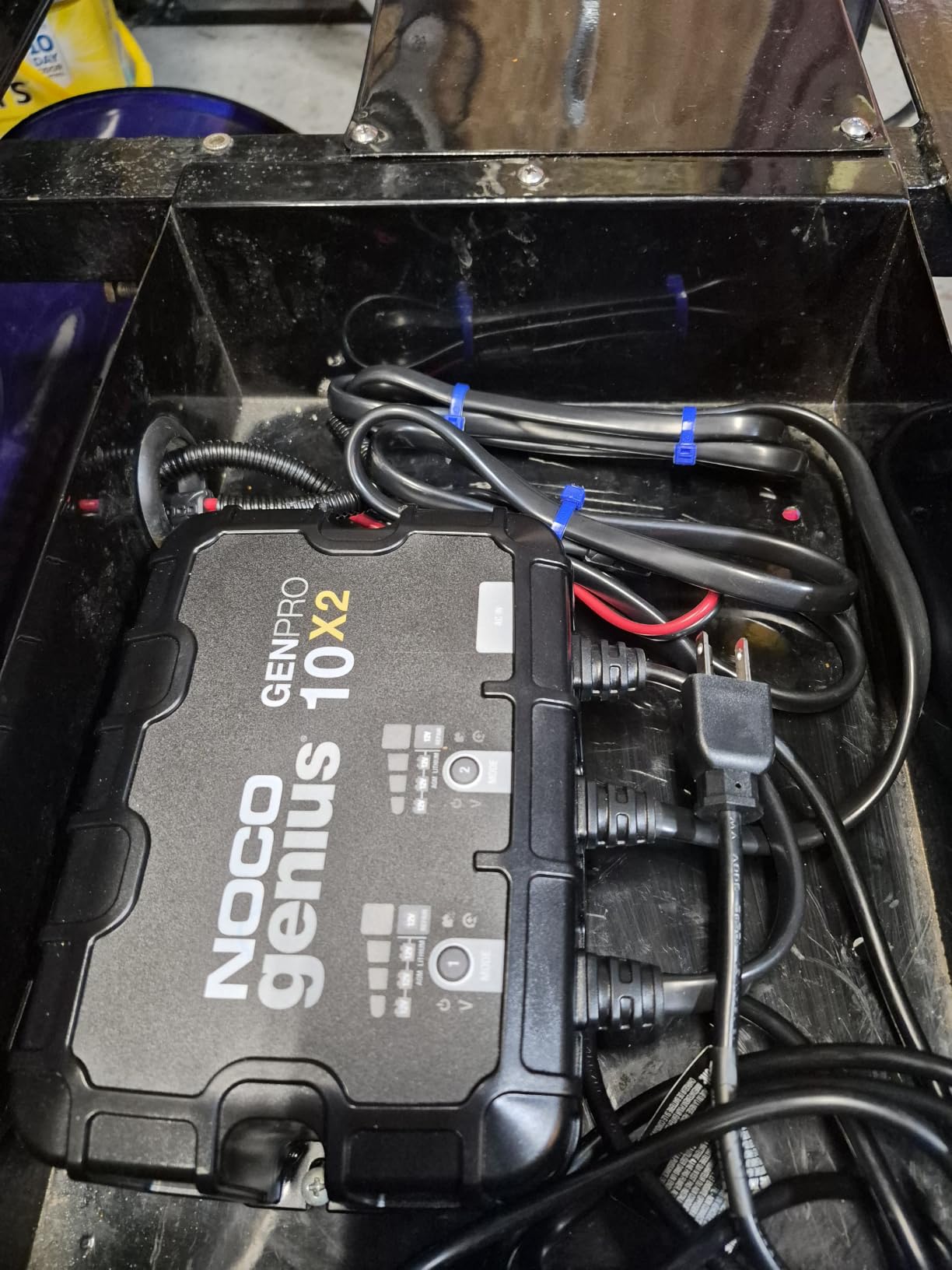 NOCO GENPRO10X2 12V 20A 2-Bank OnBoard Marine Battery Charger & Maintainer customer photo 1