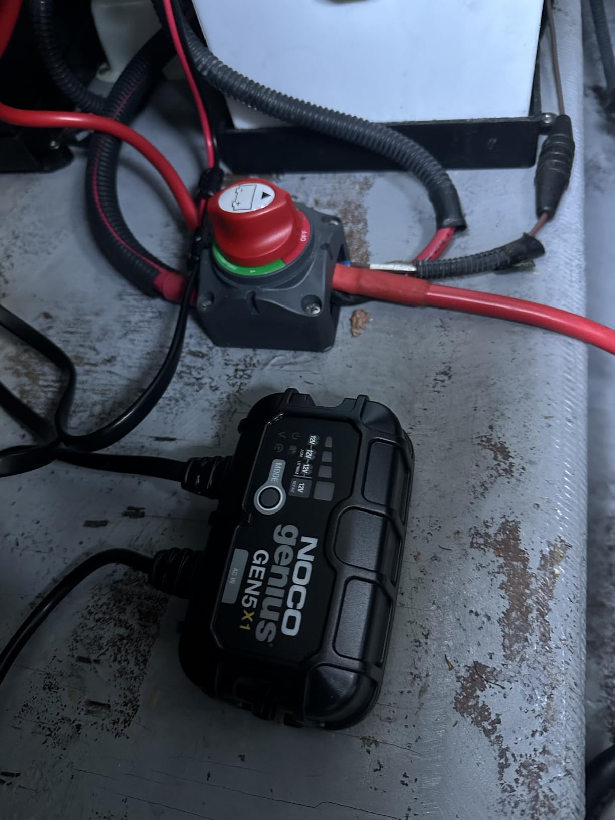 NOCO Genius GEN5X1: 1-Bank, 5A Onboard Battery Charger - 5A Per Bank, 12V Waterproof Marine Charger with Overcharge Protection & Temperature Compensation – for Lead-Acid & Lithium Batteries | Charges 1 Battery at Once, IP68 Waterproof, Overcharge Protection, Temperature Compensation, For Lead-Acid & Lithium customer photo 1
