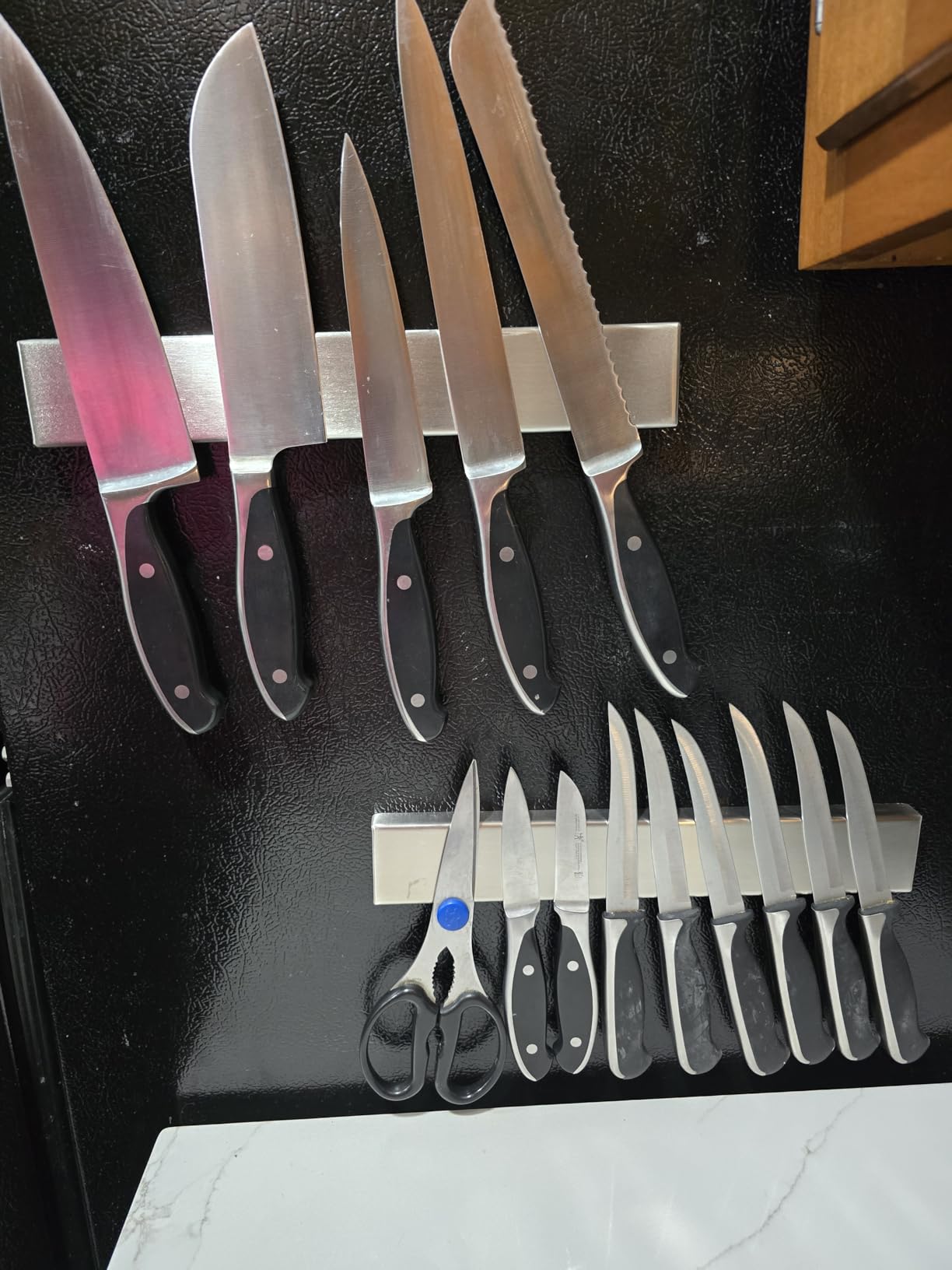 GORILLA GRIP 304 Stainless Steel Magnetic Knife Holder Strip, 16 Inch customer photo 2