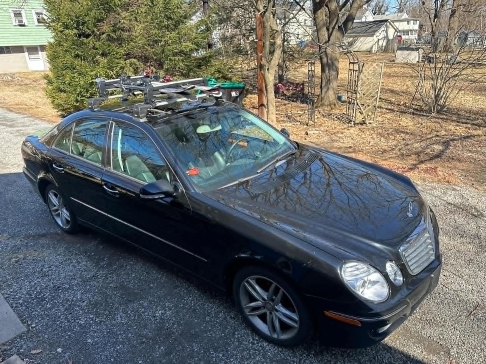 Leader Accessories Ski & Snowboard Roof Rack, Fits 6 Skis or 4 Snowboards customer photo 2