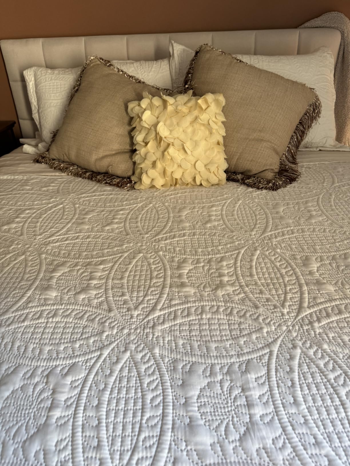 Love's cabin Quilts for Queen Bed Blue Bedspreads - Soft Bed Summer Lightweight Bedspread Comforter - Modern Style Coin Pattern Coverlet for All Season - 3 Pieces (1 Quilt, 2 Pillow Shams) customer photo 2