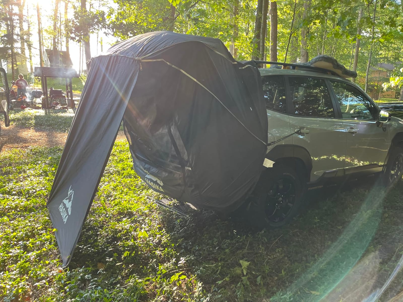 HASIKA SUV Tailgate Tent, 2-Person Car Camping Awning | 3000mm Waterproof & UPF 50+. Fits most SUV and Hatchback. 2-Min Setup Road Trip Essentials for Couples and Pets Black customer photo 2