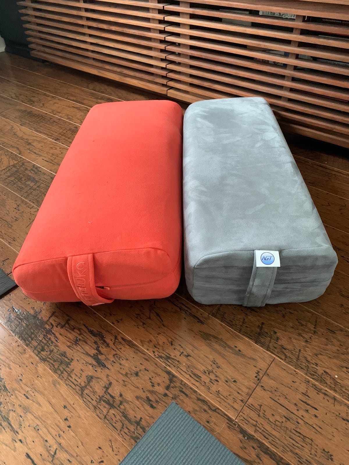 NGT new guide steps Yoga Bolster Pillow for Meditation and Support - Rectangular Yoga Cushion Foam Wedges Washable Suede Pillowcase for Men and Women with Carry Handles.… customer photo 2