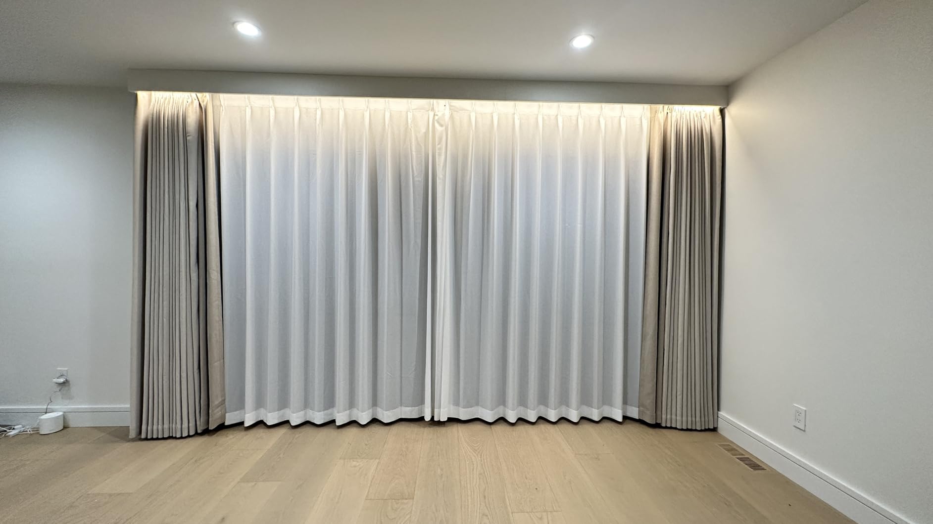 QUOYA QL600 Smart Electric Curtain Track, Motorized motor, Adjustable track length, compatible with Alexa, google, Siri, Apple Watch customer photo 2