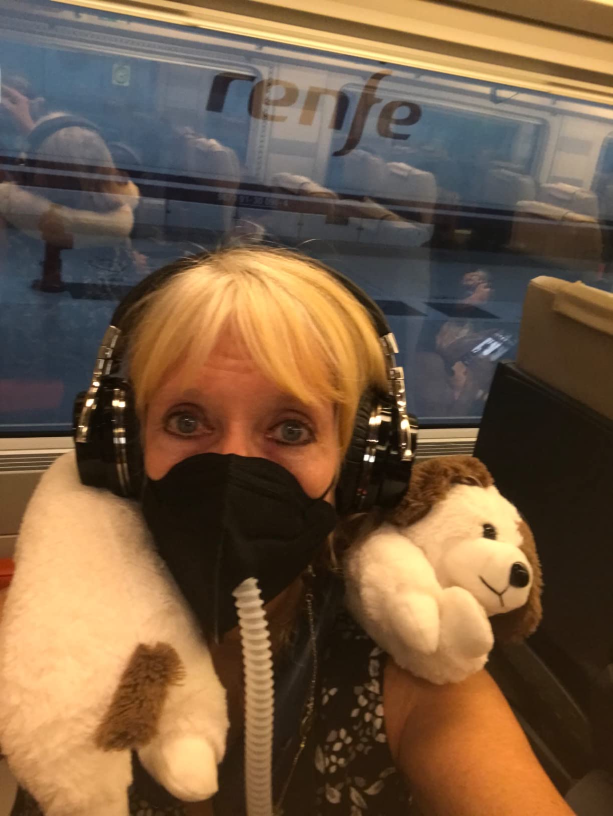 Electric Maskes with Fan,Fresh Air System,Breathe easily customer photo 2