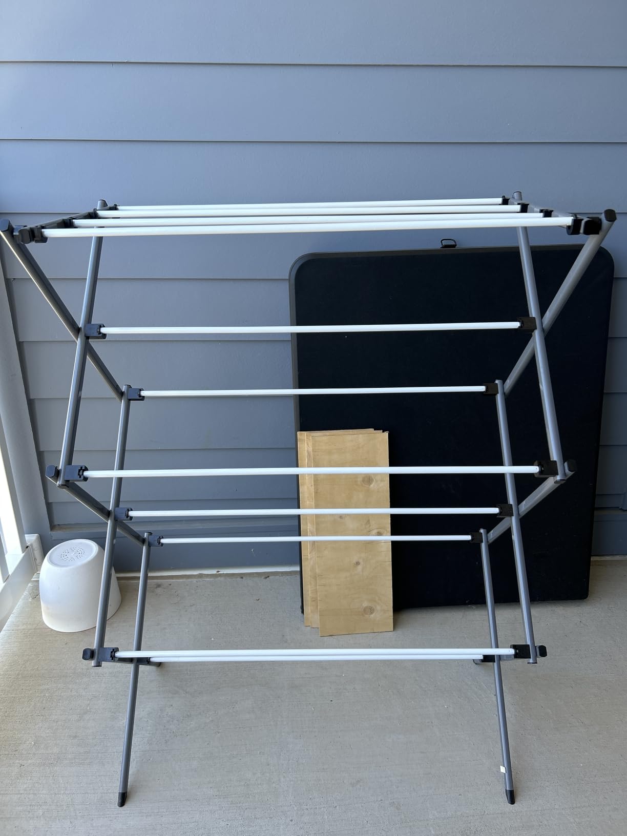 Honey-Can-Do 6-Tier Collapsible Steel Clothes Drying Rack, 24 ft, White customer photo 1