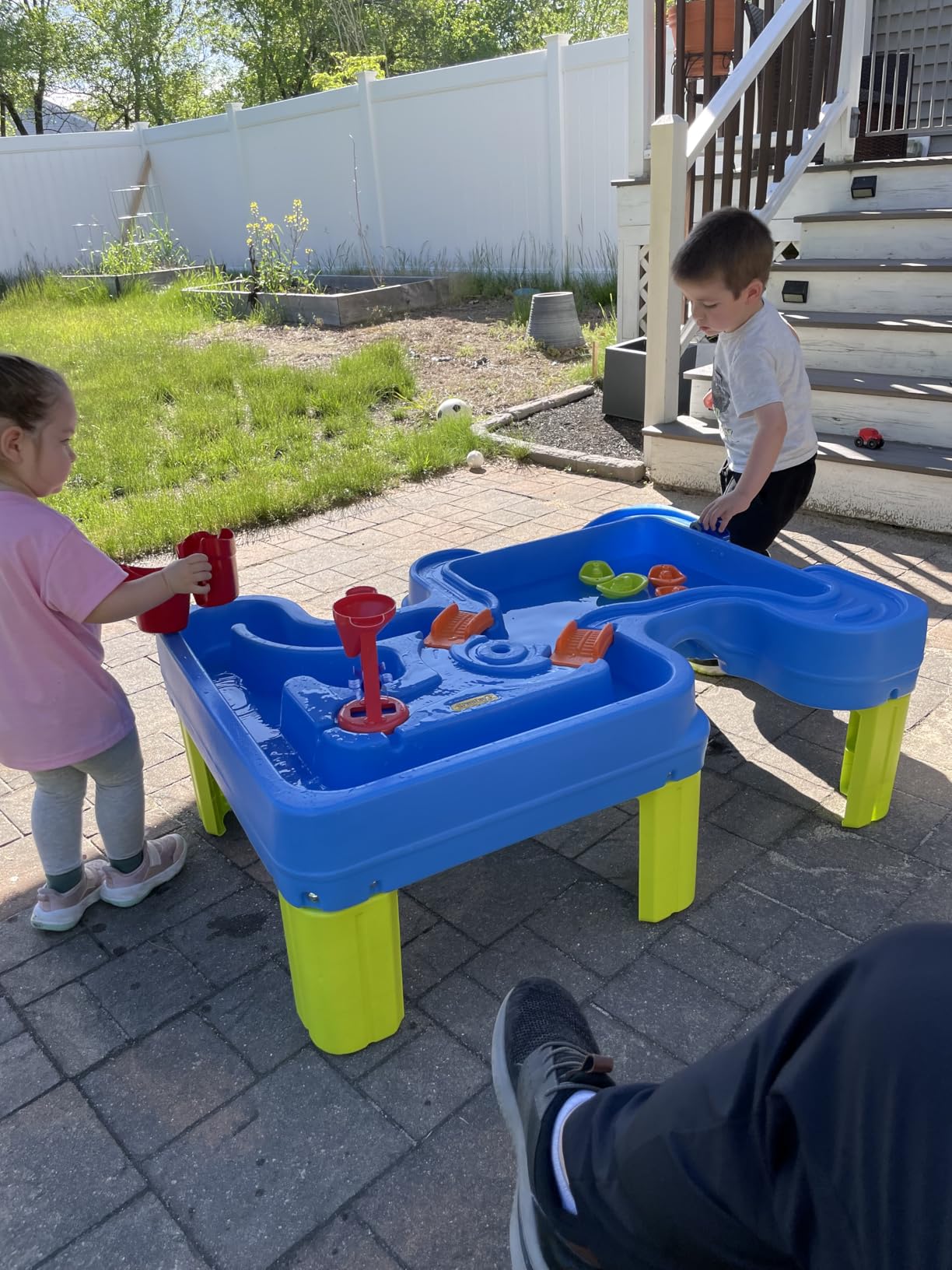 Simplay3 Big River and Roads Water Play Table, Outdoor Activity Table with Track Toys for Toddlers and Kids, 9 Accessories Included, Made in USA customer photo 1