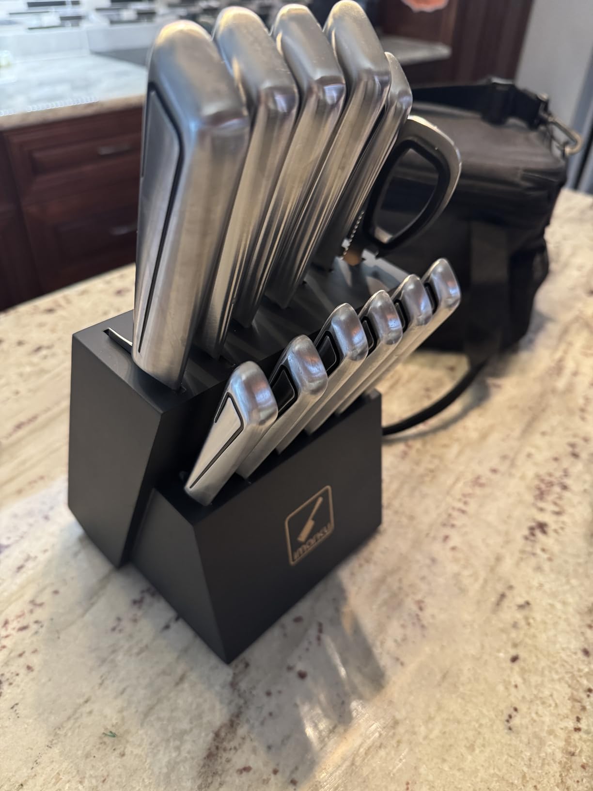 imarku Knife Set - Kitchen Knife Set 15 Pieces Japanese Stainless Steel Knife Block Set with Sharpener - Dishwasher Safe Kitchen's Knives - Ultra Sharp Chef Knife Set for Kitchen, Utility Knives customer photo 2