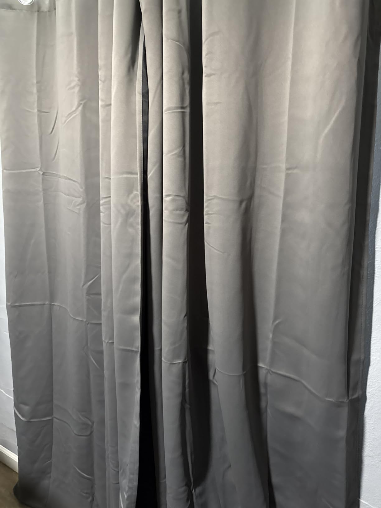 NICETOWN Beige Living Room Completely Shaded Drapes 52