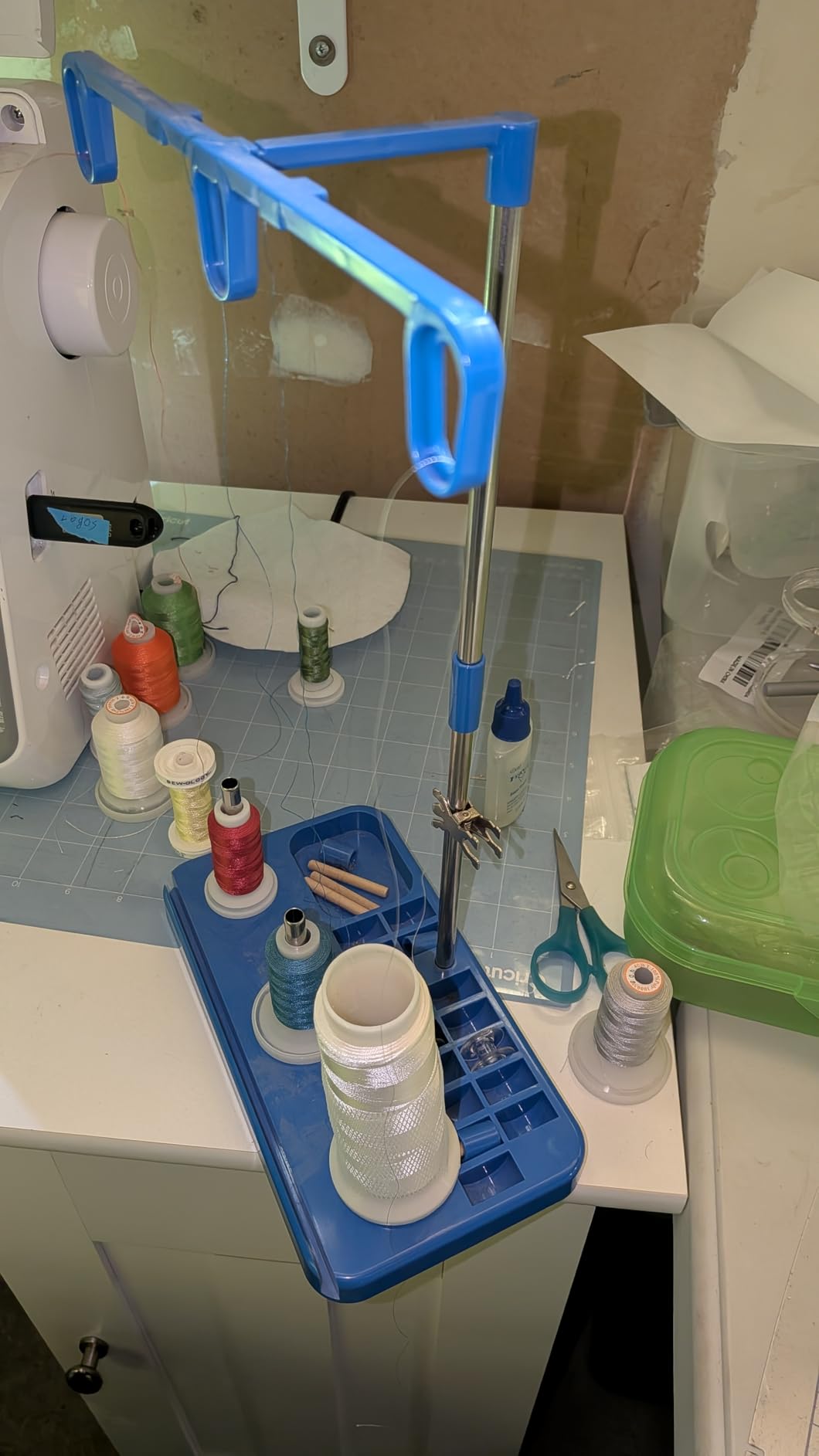 Vuzvuv 2 Pack Thread Holders - Organizer for Embroidery & Sewing Machines, Holds 3 Spools, Suitable for Beginners & Adults, White-Blue customer photo 1