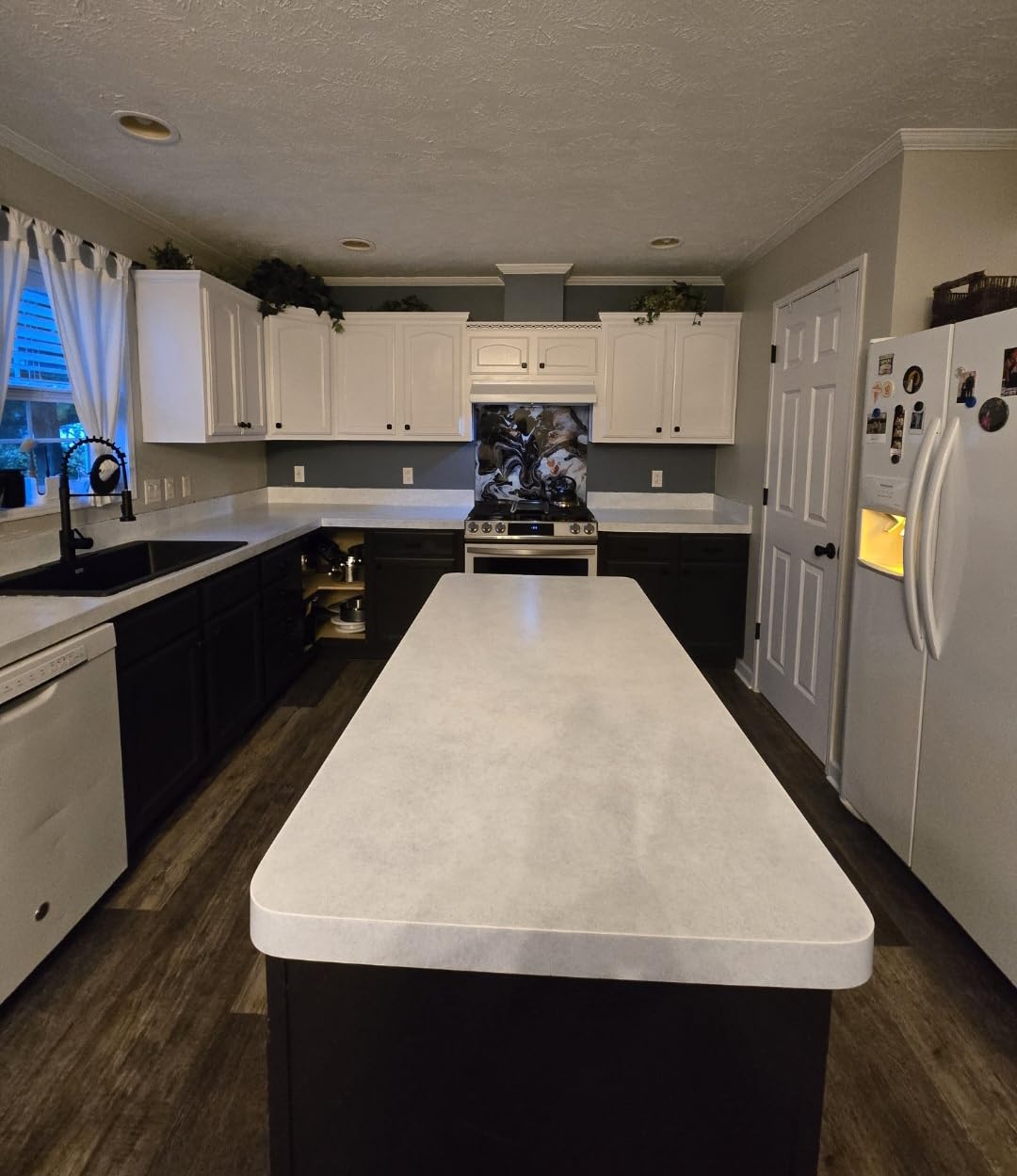 Giani Granite Countertop Paint Kit 2.0-100% Acrylic (Chocolate Brown) customer photo 1