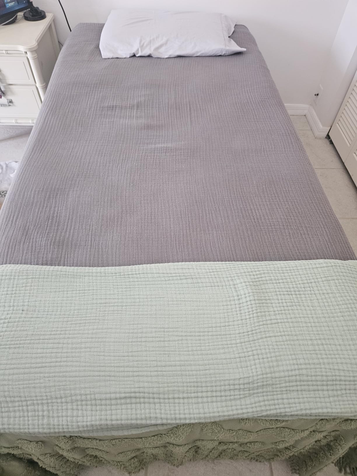 EMME Muslin Throw Blanket for Adults 100% Cotton Blankets for Couch 4-Layer Summer Breathable Gauze All Season Soft and Lightweight Pre-Washed (Teal, 50
