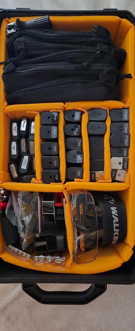 Pelican Vault V525 Hard Case (Camera, Pistol, Gear, Equipment) customer photo 1
