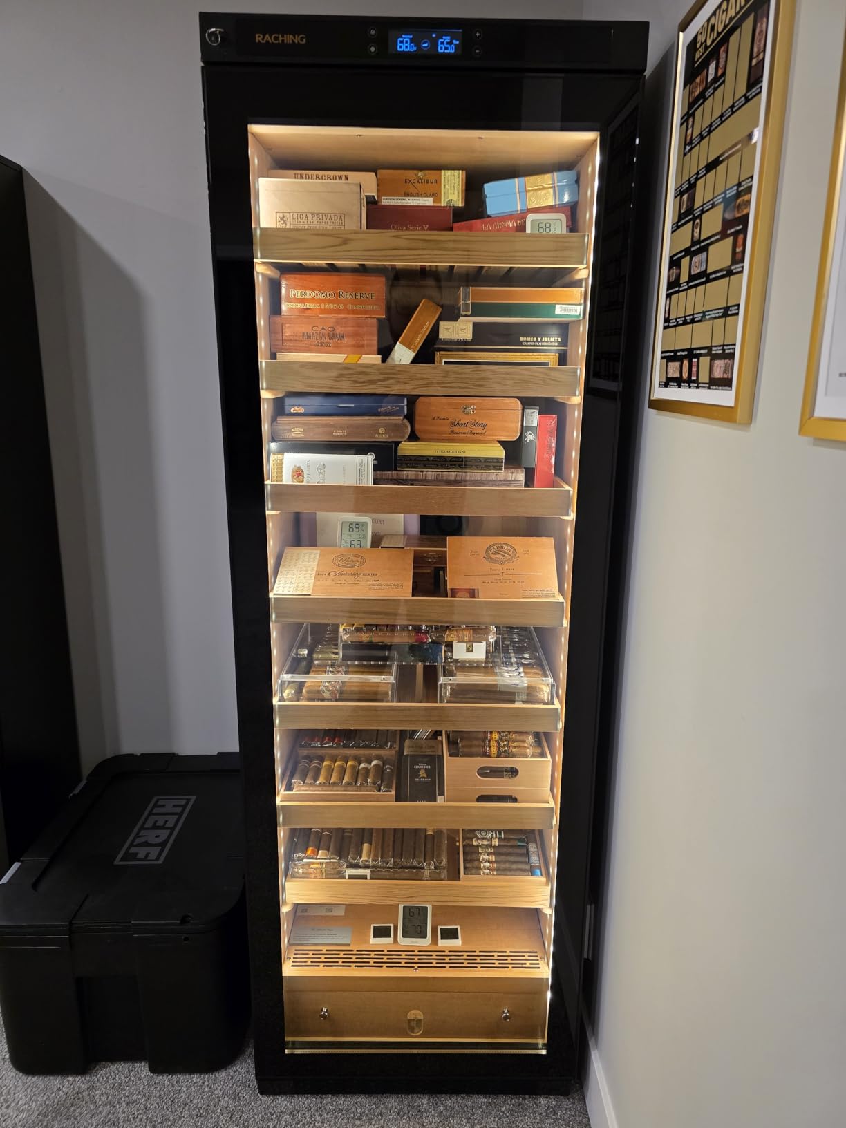 Cigar Climate Control Cabinet, Raching 230L Cigar Humidor Cabinet Wood Frame Cabinet with Constant Temperature and Humidity System, 5 Premium Canada Cedar Trays - Piano Paint Black customer photo 1