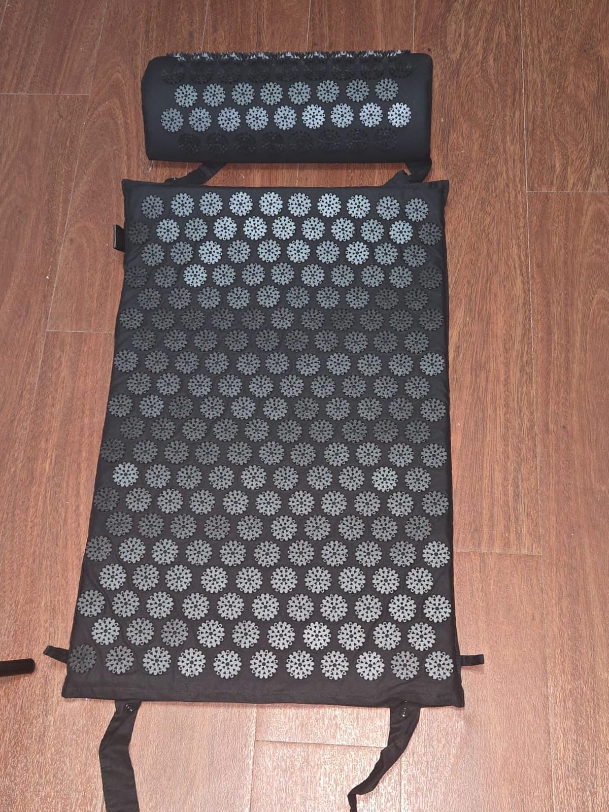 Acupressure Mat and Pillow Set with Mini Pad – Full Body Pain Relief customer photo 1