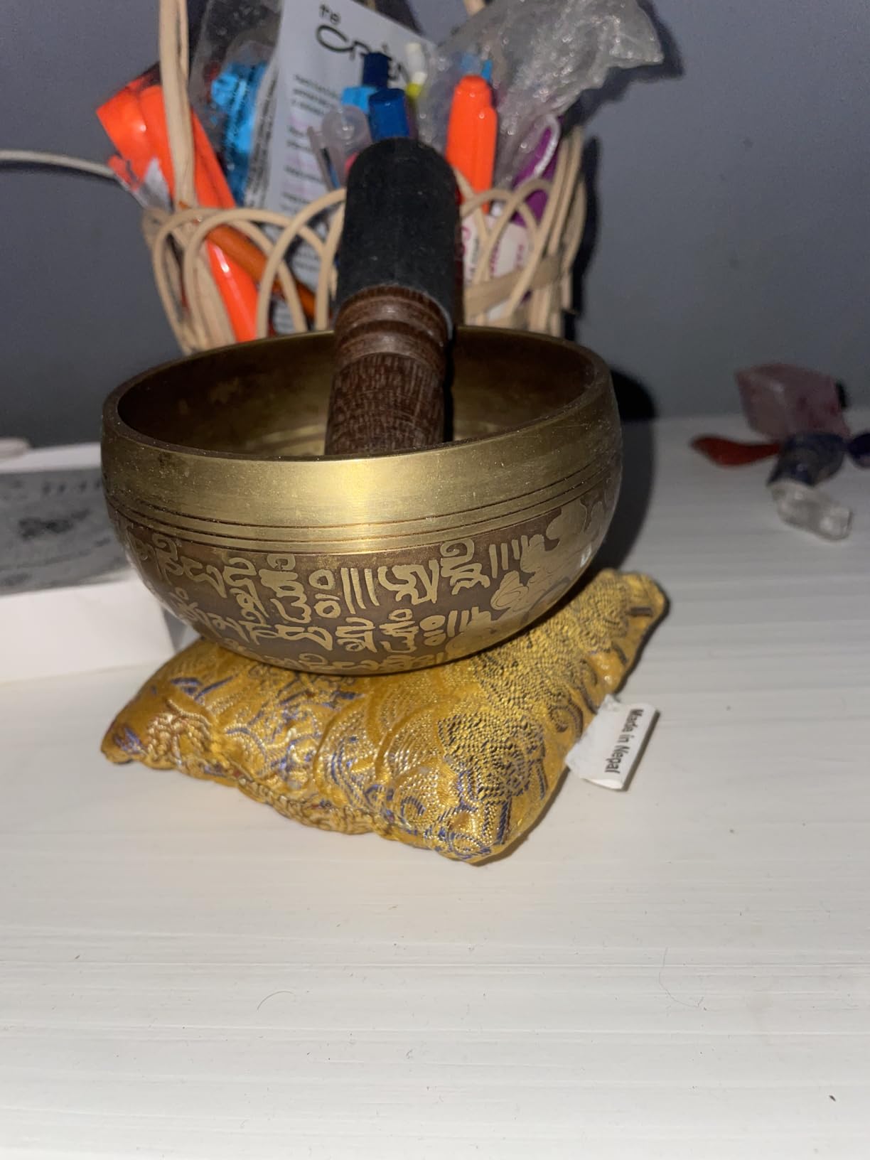 Tibetan Singing Bowl Set – Bronze Master Grade with Pure Tone & Thangka Art – Handmade in Nepal by Himalayan Bazaar (Gold & Yellow) customer photo 1