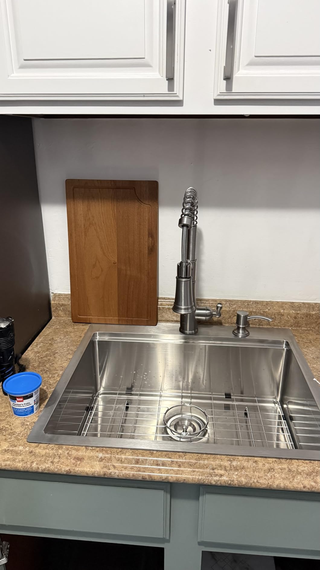 Logmey 25x22 Drop In Laundry Sink customer photo 1