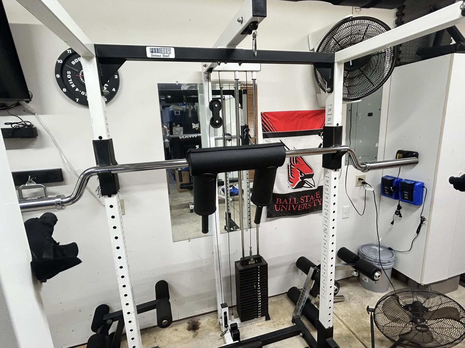 Titan Fitness Rackable Safety Squat Bar, Olympic Sleeves, 1,500lb Rated customer photo 1
