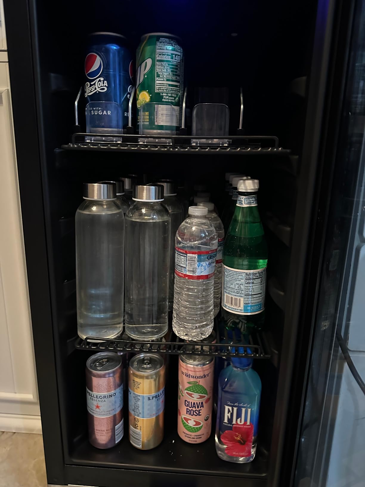15'' Beverage Refrigerator and Beer Fridge Under Counter Built-in or Freestanding,127 Cans Beverage Cooler with Glass Door and Lock for Bottles and Cans Beer/Soda/Water/Wine customer photo 2