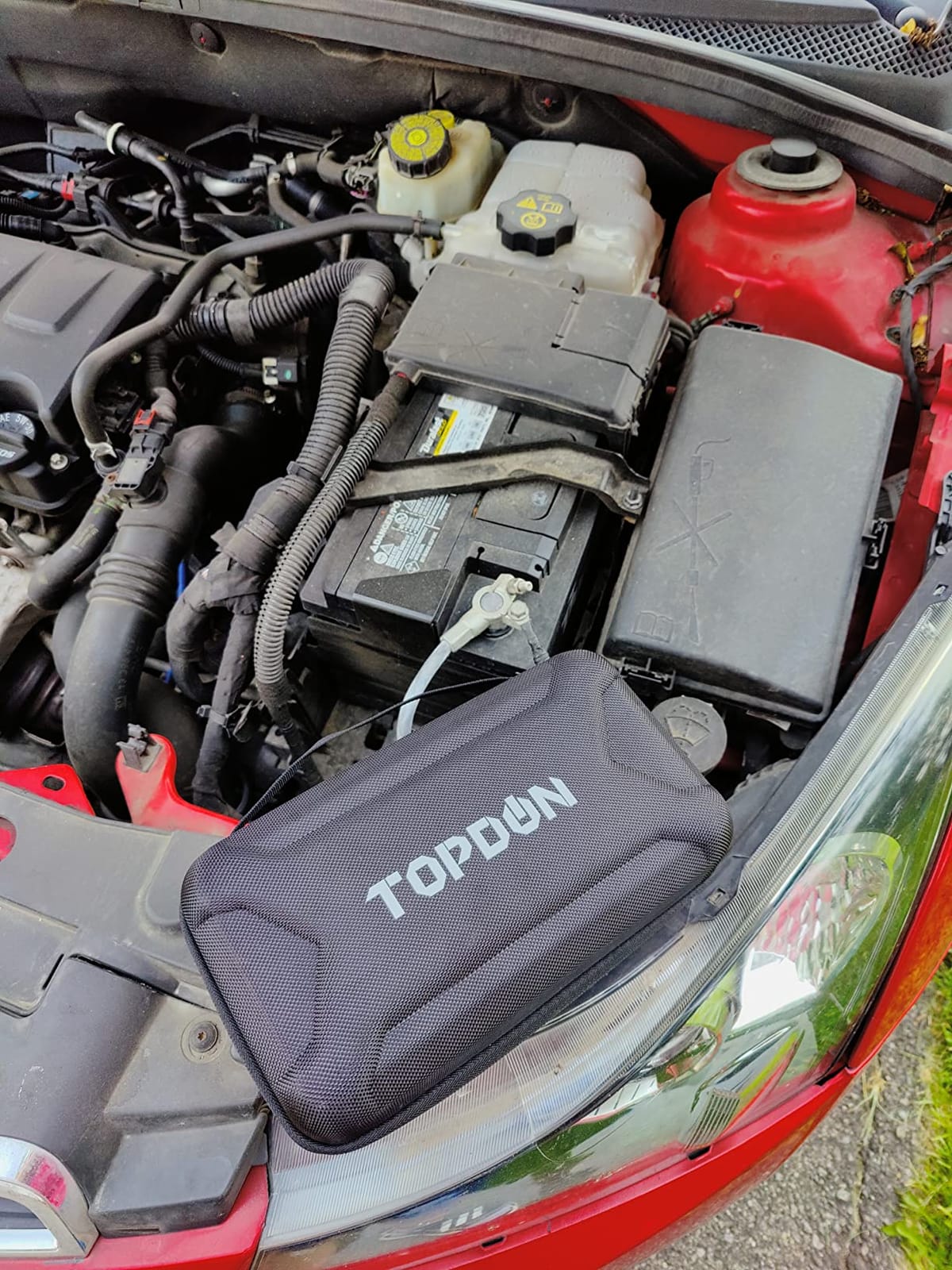 TOPDON JS2000Pro Jump Starter, 2000A, Boost Mode, 8L Gas/6L Diesel Engines customer photo 2