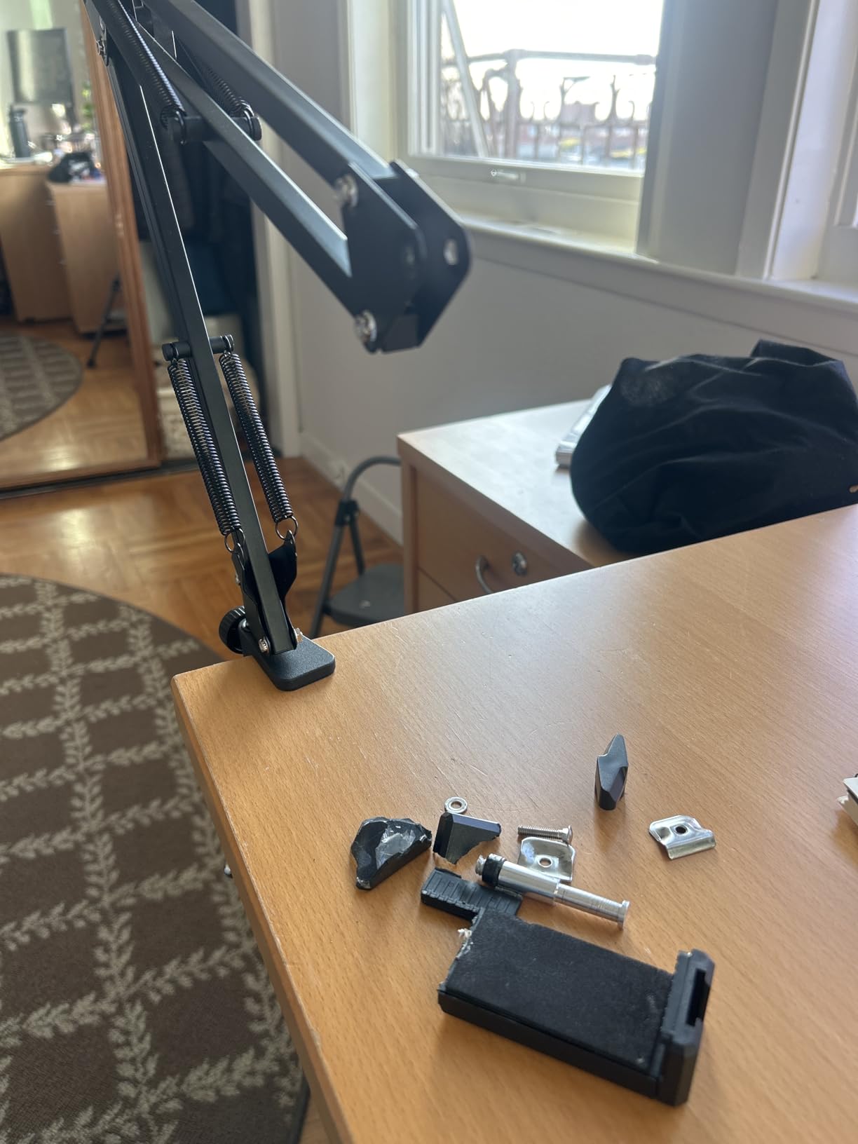 Overhead Phone Mount with LED Light, Articulating Arm Cell Phone Holder customer photo 1