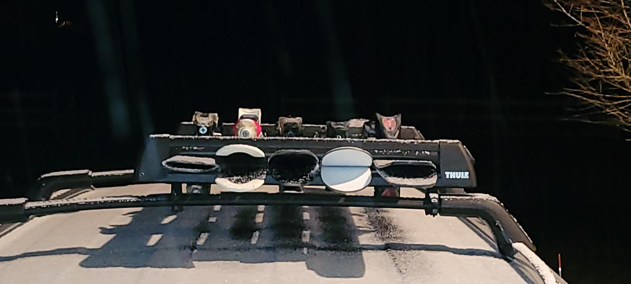 Thule Ski & Snowboard Rack Carrier customer photo 1