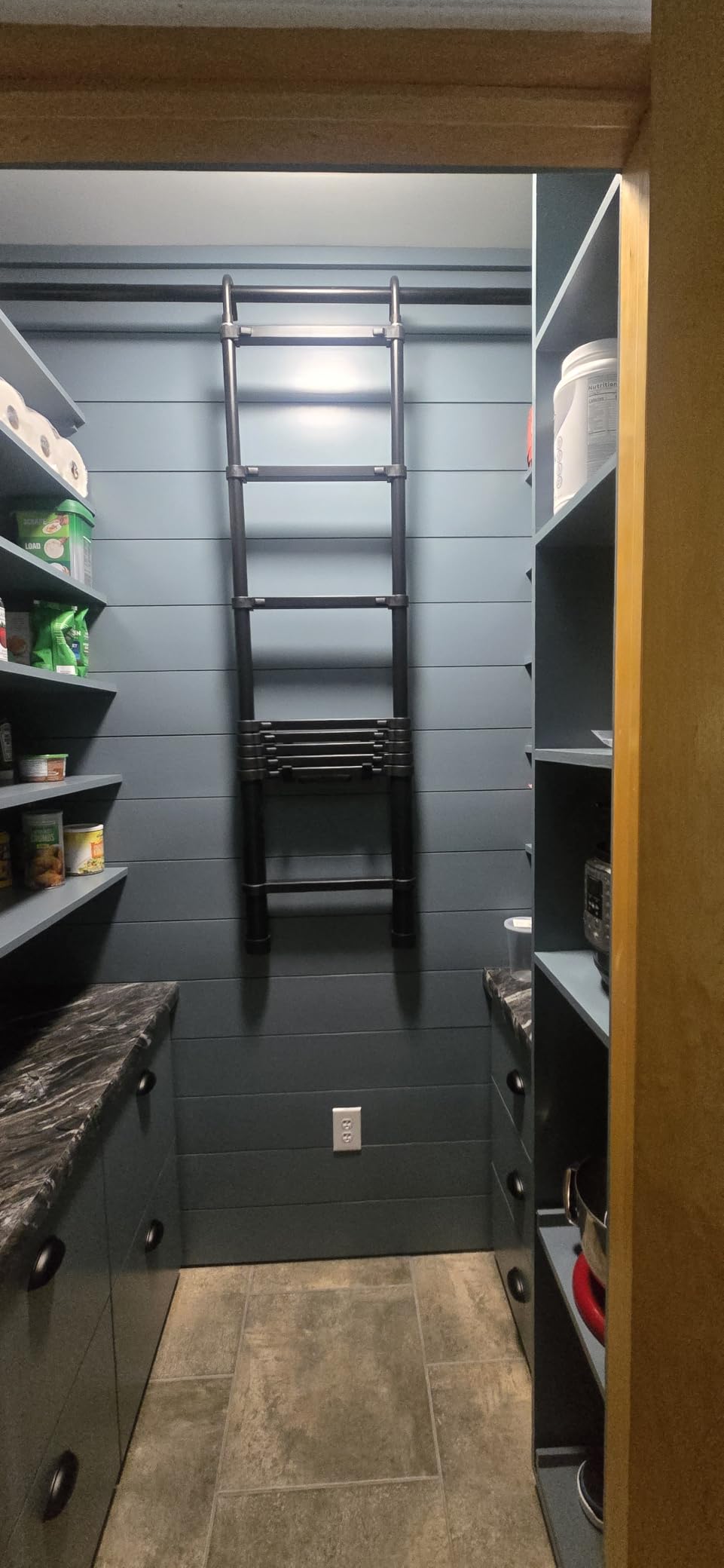 RIKADE Telescoping Ladder, 12.5 FT Aluminum Lightweight Collapsible Ladder with Detachable Top Hooks, 330 lbs Max Load, Extension Ladder for RV, Roof and Construction, Aluminum customer photo 2