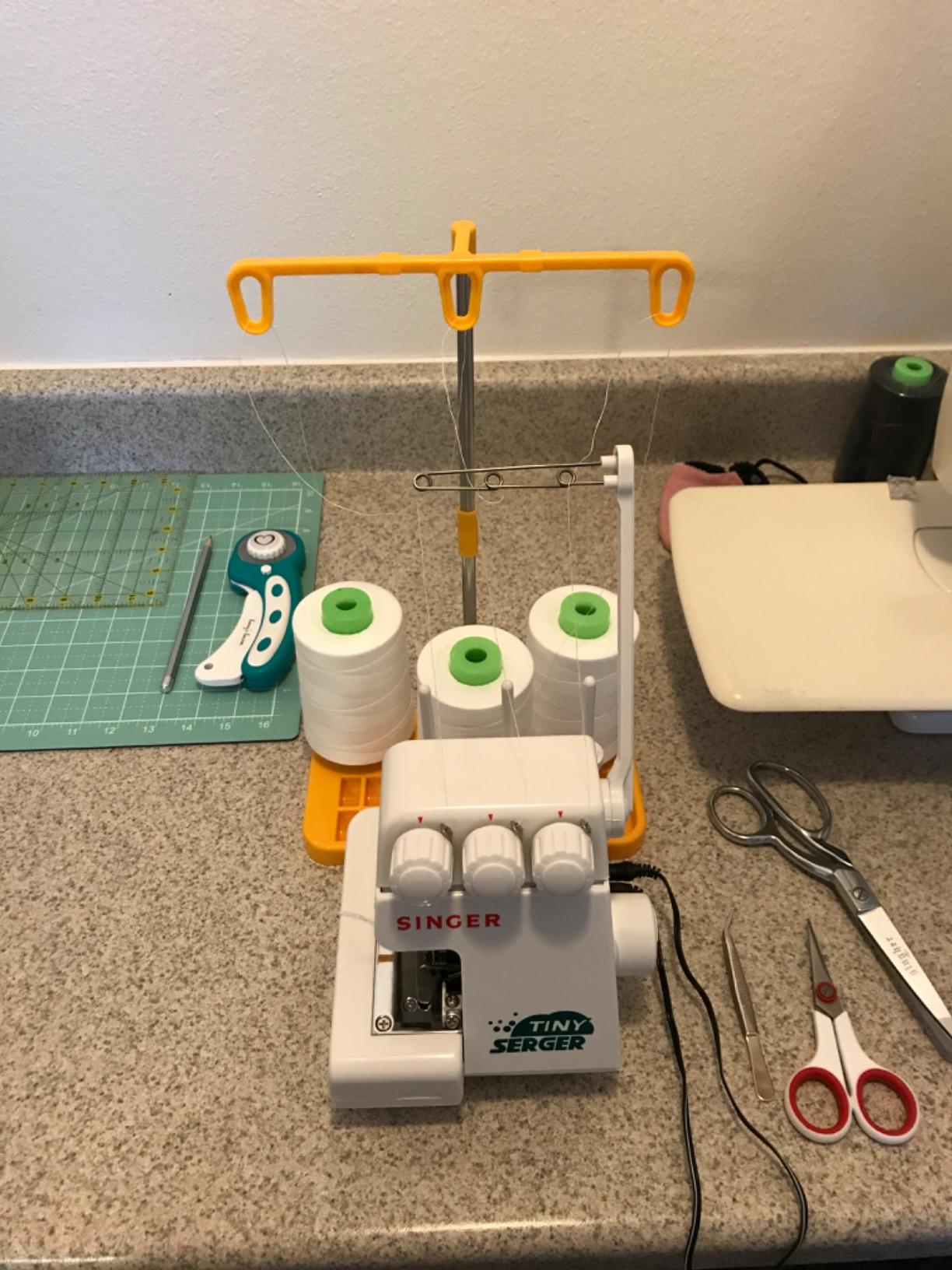 New brothread Light Weight Thread Stand -Black customer photo 2