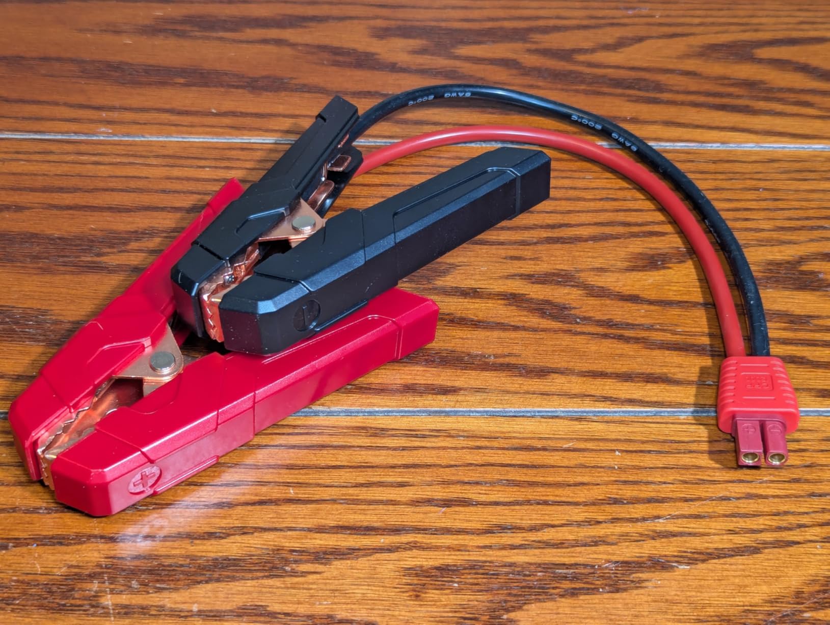 GOOLOO GT4000S 12V 4000A Peak Jump Starter with 100W Two-Way Fast Charging customer photo 2