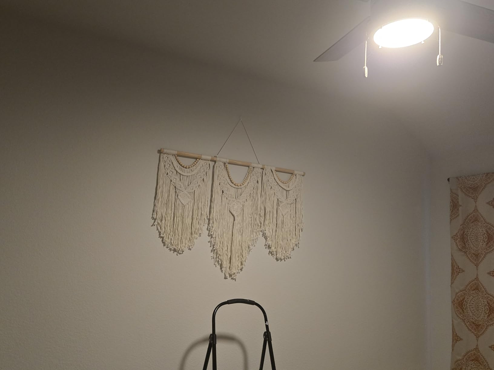 guzhiou large macrame wall hanging - Boho Tapestry Macrame Wall Decor Art- Chic Bohemian Handmade Woven Tapestry Home Decoration for Bedroom Living Room Apartment Wedding Party - 43