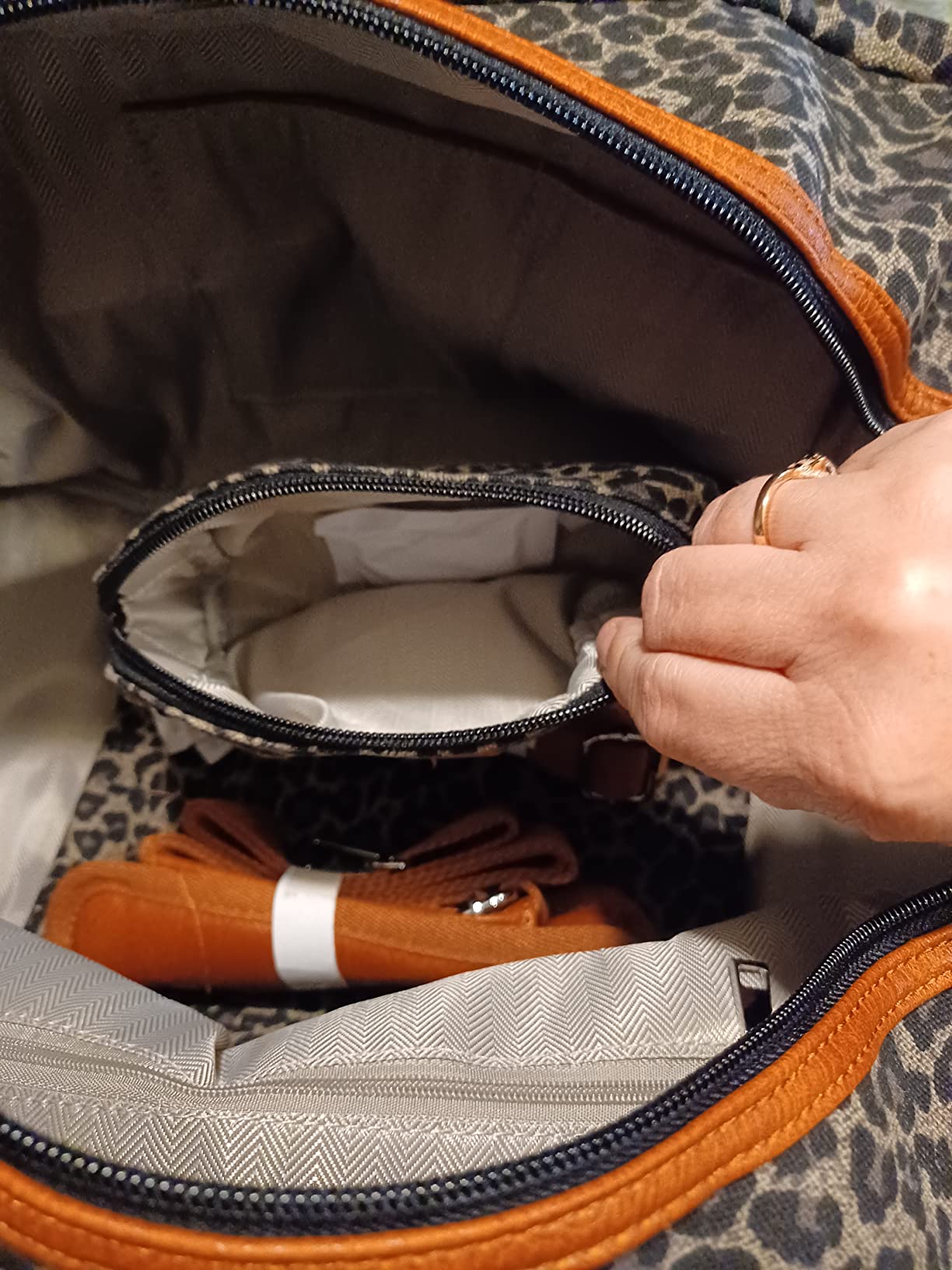 IBFUN Weekender Bags for Women, 3PCS Travel Set with Shoe Compartment 21.6 customer photo 2