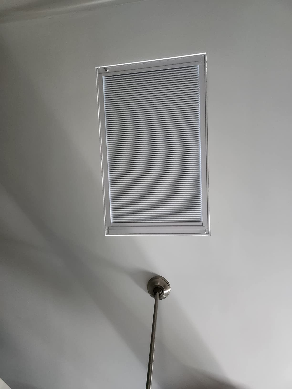 ZSHINE Motorized Blackout Skylight Cellular Shades (93021A Off White) customer photo 1