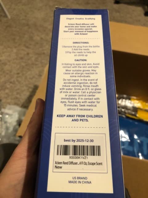 Xcleen Reed Diffusers Set, 3.7 Oz Scent Diffuser, 6 Reed Diffuser Sticks, Home Fragrance Hyacinth, Peony & Citrus, Aromatherapy Oil Diffuser Reeds, More Masculine Scent, Bathroom & Office Decor 110ml customer photo 2