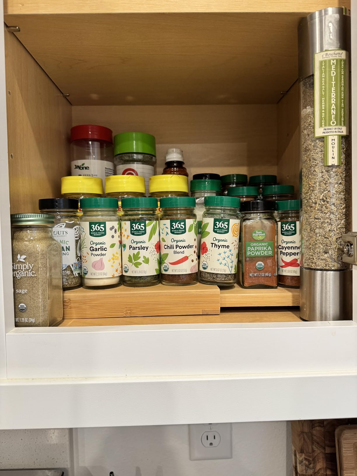 Lenwi Spice Rack Organizer for Cabinet, 3-Tier Expandable Bamboo Shelf customer photo 1